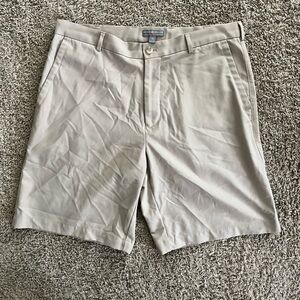 Peter Millar Wicking 33 Golf Shorts Khaki 9 In Inseam Crown